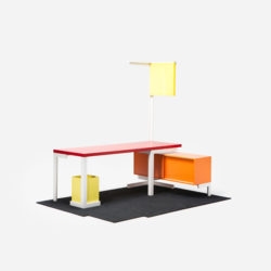 Workstation Openroom n°1, design Matali Crasset, produced by Established & Sons